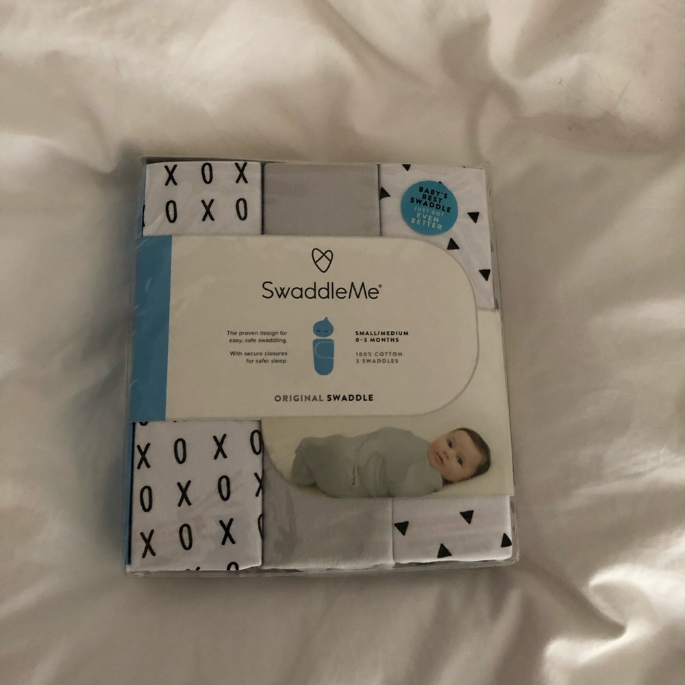 Swaddle Me 3pack swaddles- NWT- size small